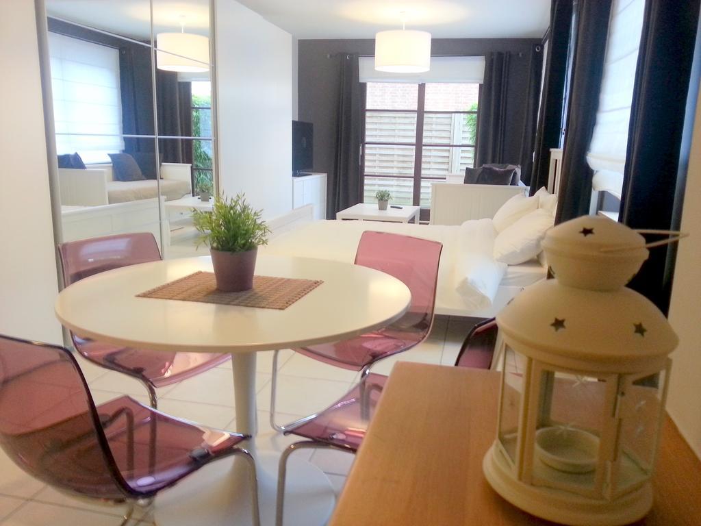19 Brussels Expo Apartman Wemmel Szoba fotó