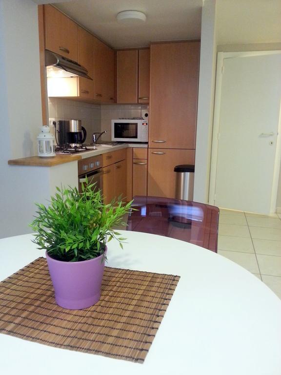 19 Brussels Expo Apartman Wemmel Szoba fotó