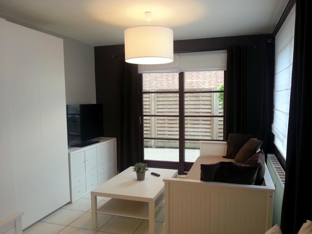 19 Brussels Expo Apartman Wemmel Szoba fotó