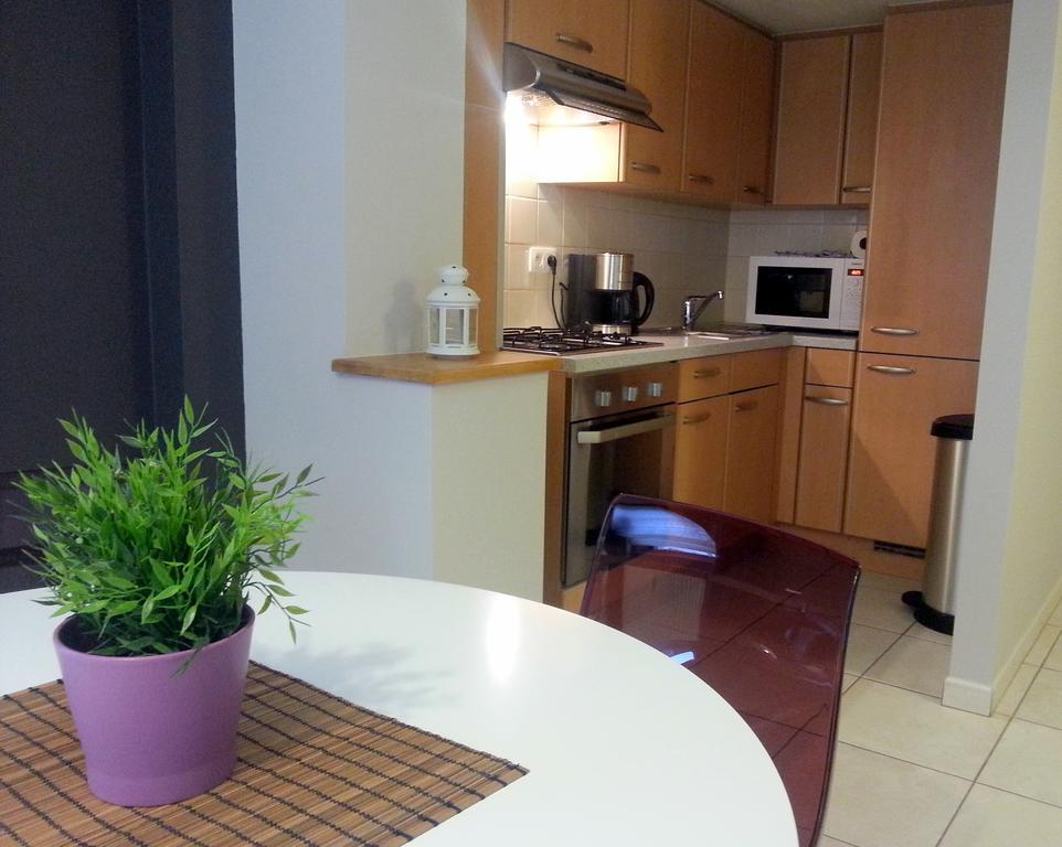 19 Brussels Expo Apartman Wemmel Szoba fotó